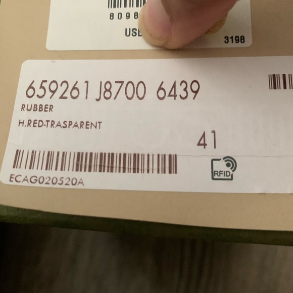 Red Gucci rubber slides - Picture 2 of 5